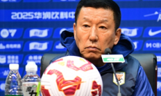 AG官网:足球报：崔康熙帅位与未来3轮比赛息息相关，间歇期是换帅好机会